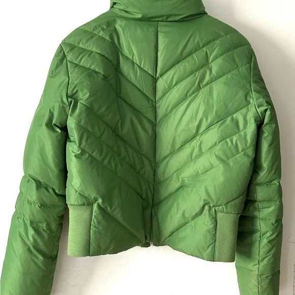 GUESS puffer - Picture 3 of 12